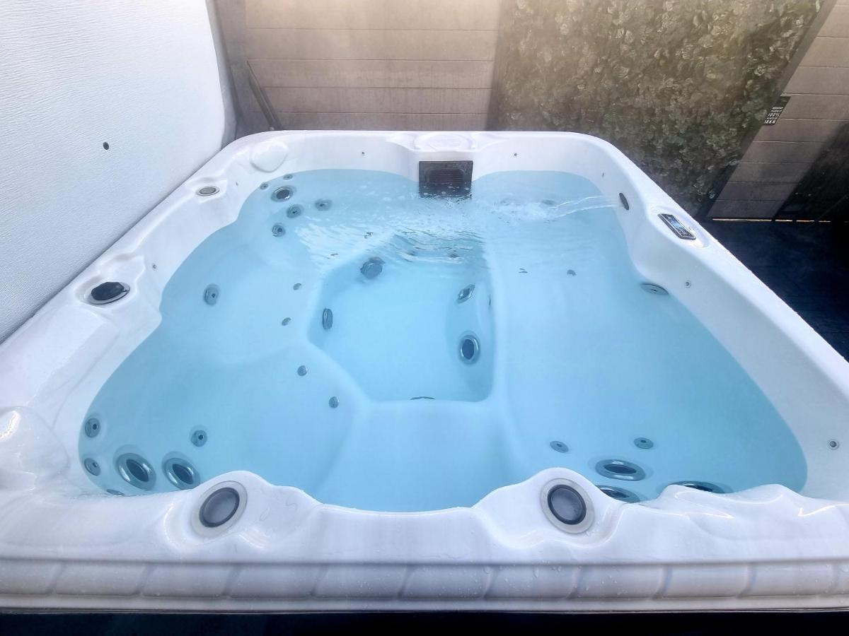 Apple Tree Lodge Hot Tub 3 Bedroom 2 Bars Morpeth Zewnętrze zdjęcie