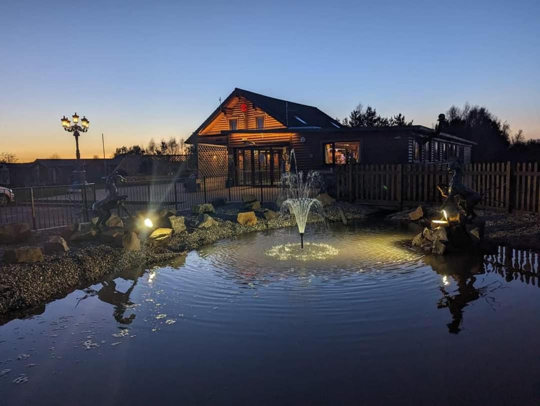 Apple Tree Lodge Hot Tub 3 Bedroom 2 Bars Morpeth Zewnętrze zdjęcie